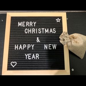 8x8 cork frame with interchangeable letters